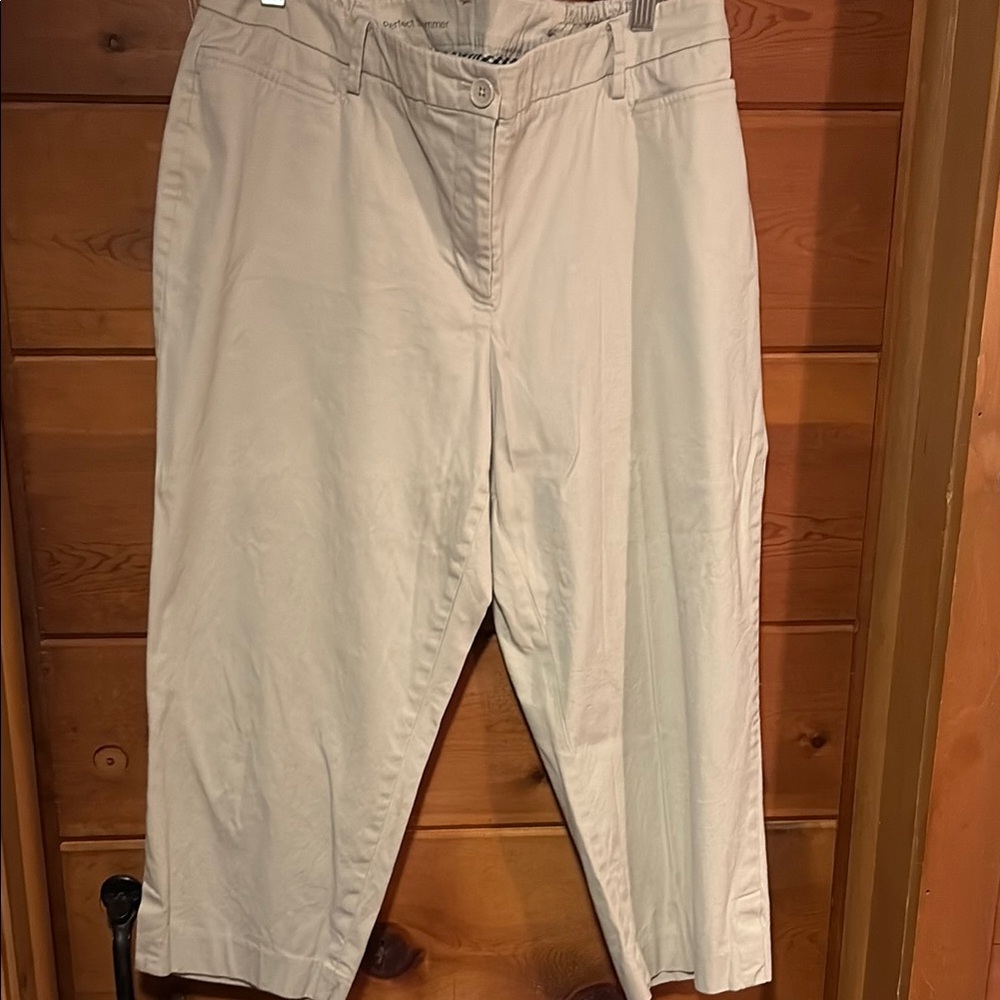 Talbots Perfect Skimmer Pants in Light Khaki